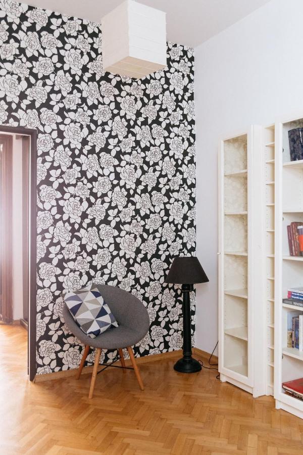 Comfortable & Spacious Lodz City Center Apartment المظهر الخارجي الصورة